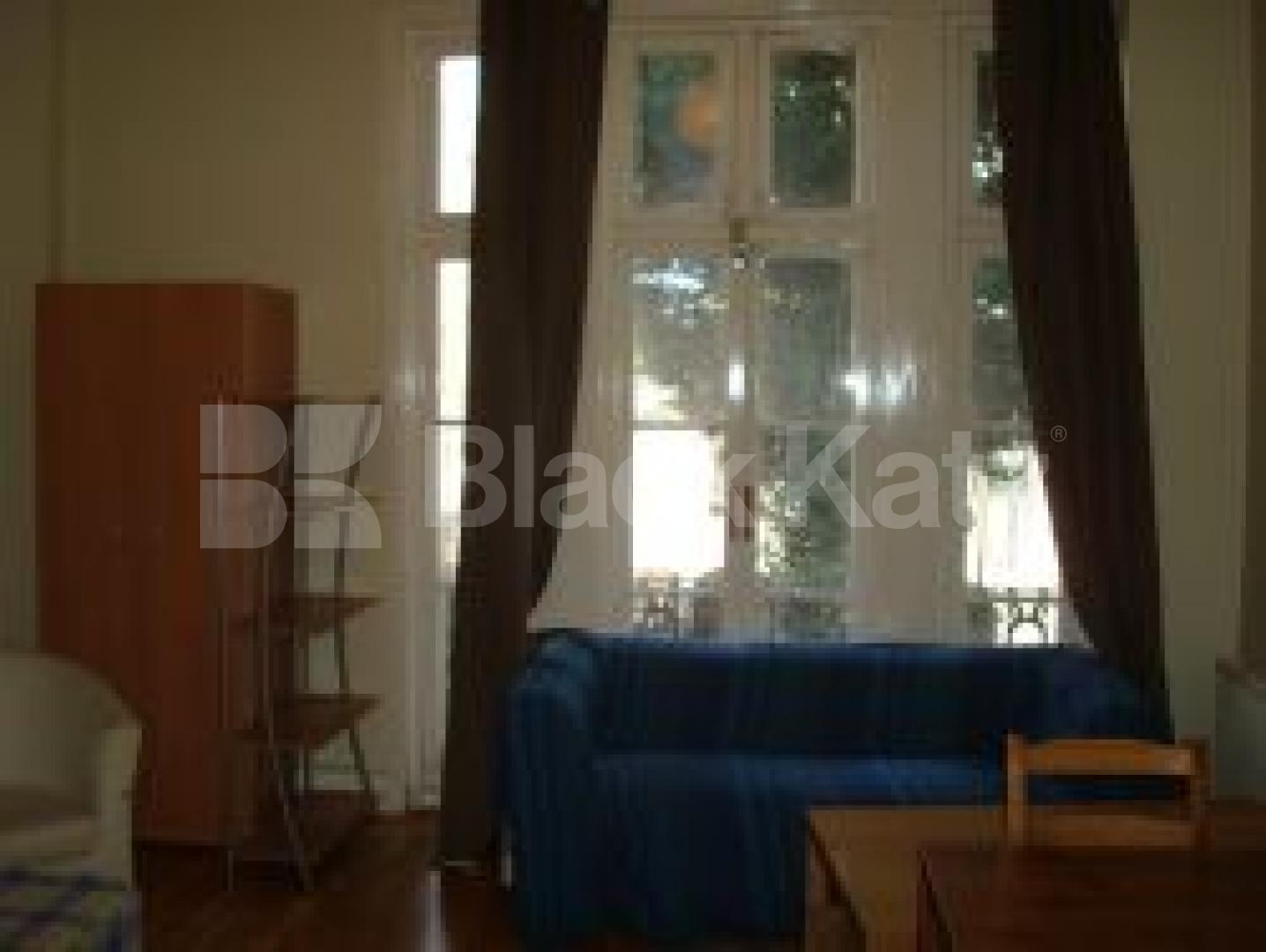 			NEW INSTRUCTION, 2 Bedroom, 1 bath, 1 reception Flat			 Holloway Road, Holloway Road